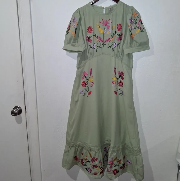 NWT ASOS Embroidered Green Tea Party Dress - Picture 5 of 11